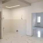 Rent 9 bedroom apartment of 120 m² in Lanciano