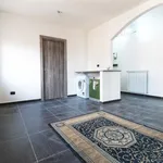 Rent 4 bedroom apartment of 90 m² in Cropani