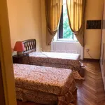 Rent 2 bedroom apartment of 68 m² in Milano