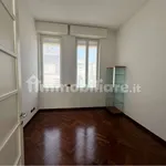 Rent 5 bedroom apartment of 160 m² in Modena