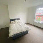 Rent 2 bedroom house in Leeds