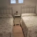 Rent 4 bedroom apartment in Seville