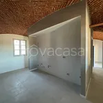 Rent 3 bedroom house of 174 m² in Novara