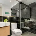 Rent 2 bedroom apartment in Port Melbourne