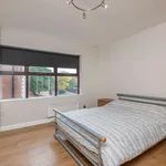 Rent 2 bedroom apartment in Leeds