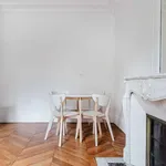 Rent 3 bedroom apartment of 133 m² in paris