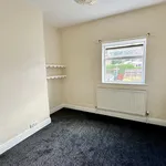 Rent 3 bedroom house in Kirklees