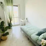 Rent a room of 200 m² in milan