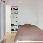 Rent a room in lisbon