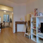 Huur 1 slaapkamer appartement van 65 m² in brussels