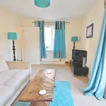 Rent 3 bedroom flat in East Of England