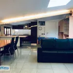 Rent 2 bedroom apartment of 90 m² in Vertemate con Minoprio