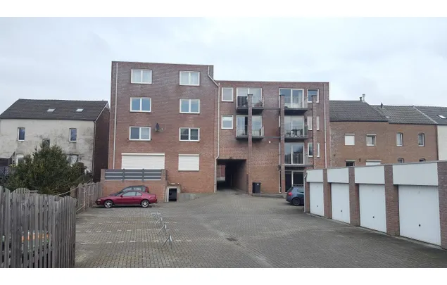 Huur 3 slaapkamer appartement van 80 m² in Bleijerheide