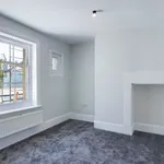 Rent 2 bedroom flat in South East England