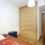 Rent a room of 100 m² in madrid