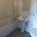 Rent 2 bedroom flat of 64 m² in Reading