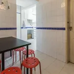 Rent a room in lisbon