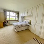 Rent 3 bedroom apartment in Bournemouth