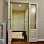 Rent 2 bedroom apartment of 60 m² in Milan