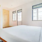 Rent 3 bedroom apartment of 120 m² in Lisbon