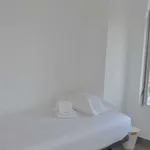 Rent a room in lisbon