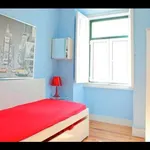 Rent a room of 110 m² in lisbon