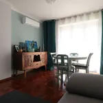 Rent a room of 80 m² in Lisbon