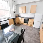 Rent 4 bedroom house in Leeds