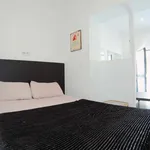 Rent 1 bedroom apartment of 25 m² in Madrid