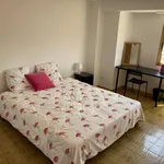 Rent 5 bedroom apartment in Valencia