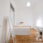 Rent 8 bedroom apartment in Lisbon