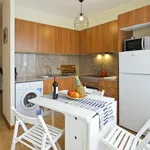 Rent 1 bedroom apartment of 50 m² in Porto