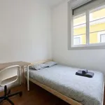 Rent a room in lisbon