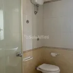 Affitto 4 camera appartamento di 130 m² in Reggio di Calabria