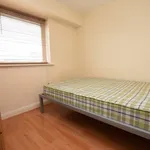 Rent 3 bedroom apartment in Yorkshire And The Humber