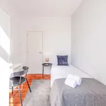 Rent a room in lisbon