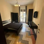 Rent 2 bedroom apartment of 60 m² in Milano