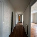 Appartement de 109 m² avec 5 chambre(s) en location à ROANNE