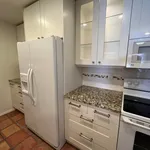 Rent 2 bedroom apartment of 83 m² in Maricopa