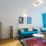 Miete 2 Schlafzimmer wohnung von 65 m² in Berlin