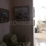 Rent 2 bedroom apartment of 85 m² in Napoli