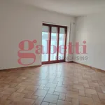 Affitto 5 camera appartamento di 132 m² in Venafro