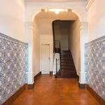 Rent 3 bedroom apartment in Lisbon