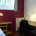 Rent 1 bedroom apartment of 9 m² in Compiègne