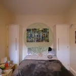 Rent 5 bedroom house in Leeds