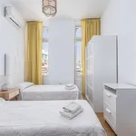 Rent 3 bedroom apartment in valencia