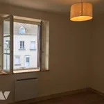 Maison de 102 m² avec 4 chambre(s) en location à Villeperdue