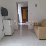 Rent 2 bedroom apartment of 50 m² in Napoli