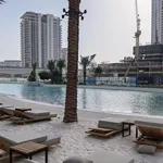 Rent 1 bedroom apartment of 694 m² in Dubai