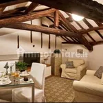 Rent 2 bedroom apartment of 70 m² in Naples